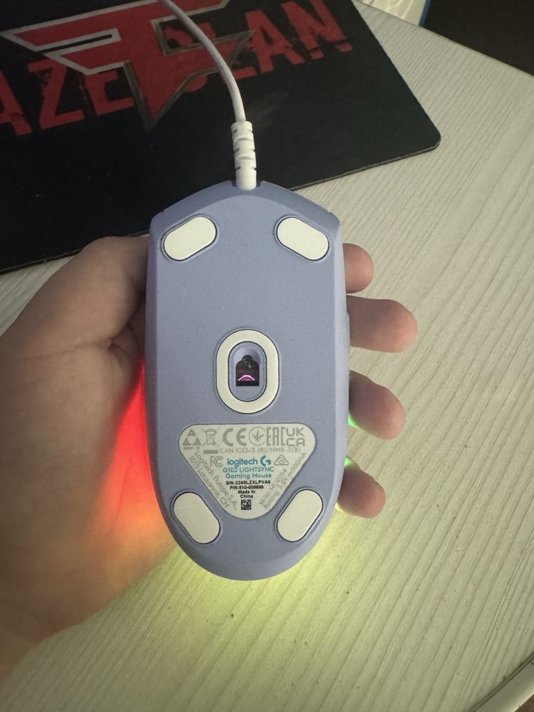Продаю игровую мышь logitech g102 lightsync
