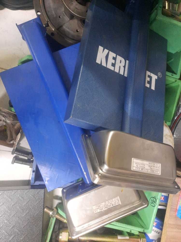Весы на полные бу