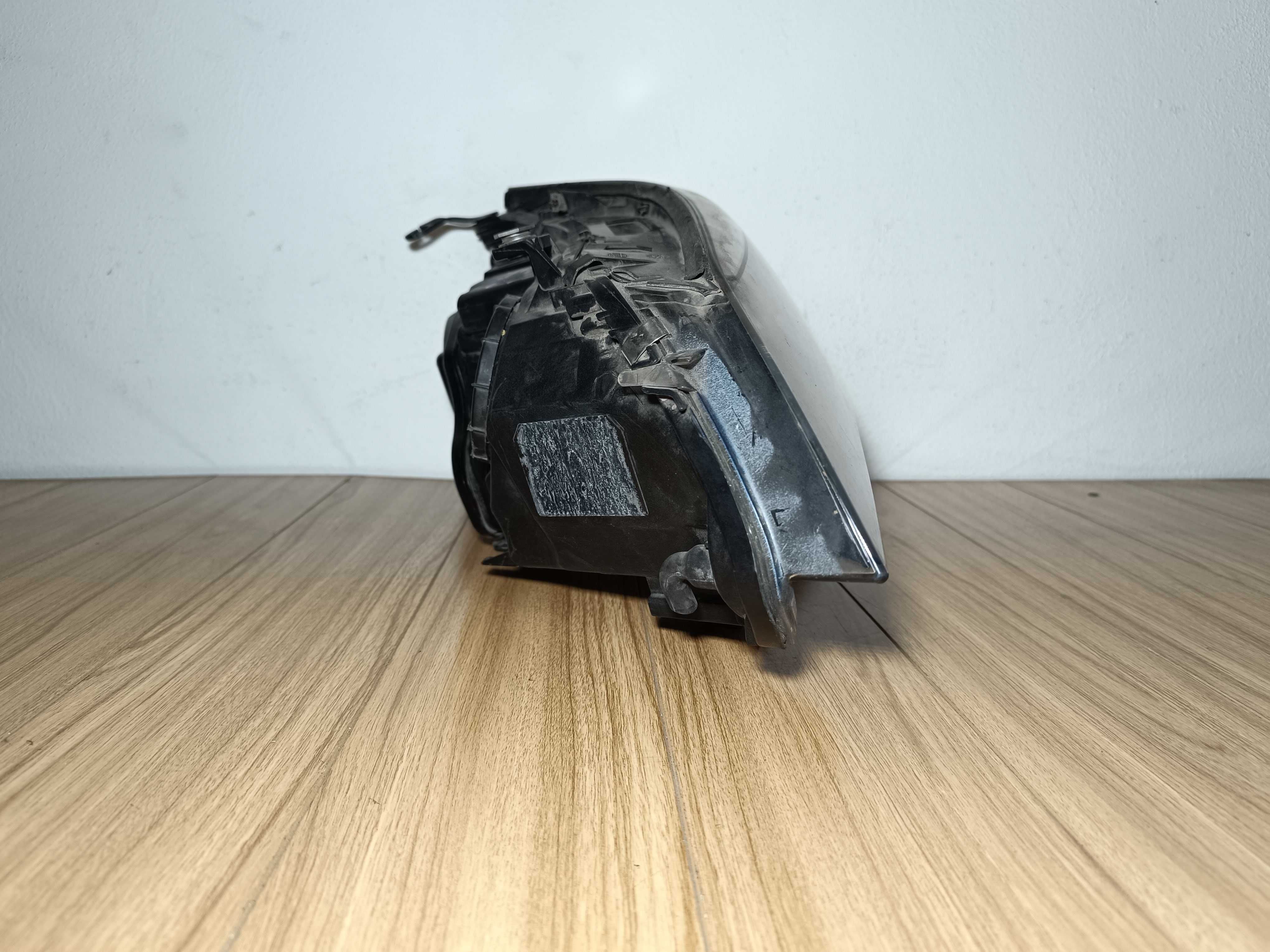 Фара 1шт левая XENON BMW 5 серии E60 Дорест 02-07г БМВ Е60 E61 Ксенон