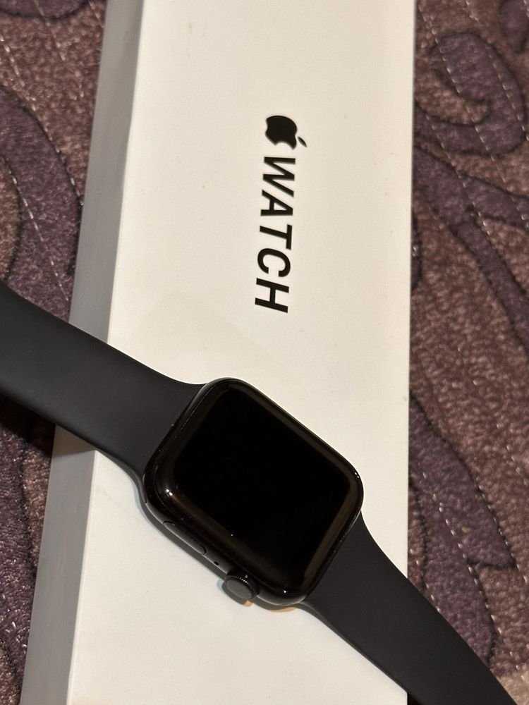 Apple watch SE 2gen 44mm