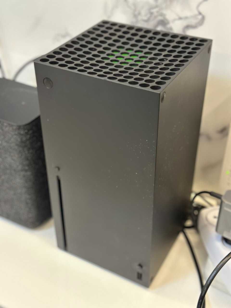 Продам Xbox series X