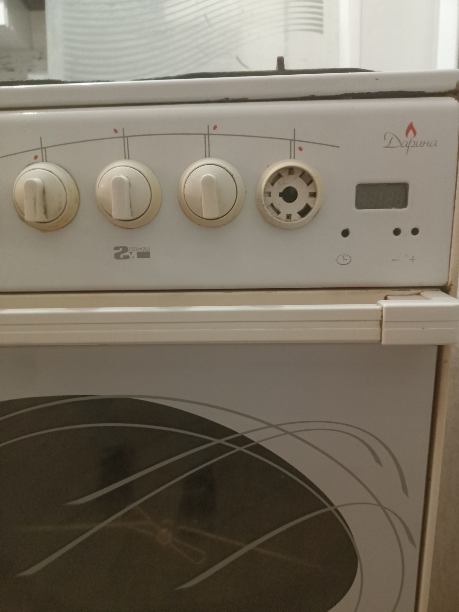 Продам газовую плиту (можно на запчасти)