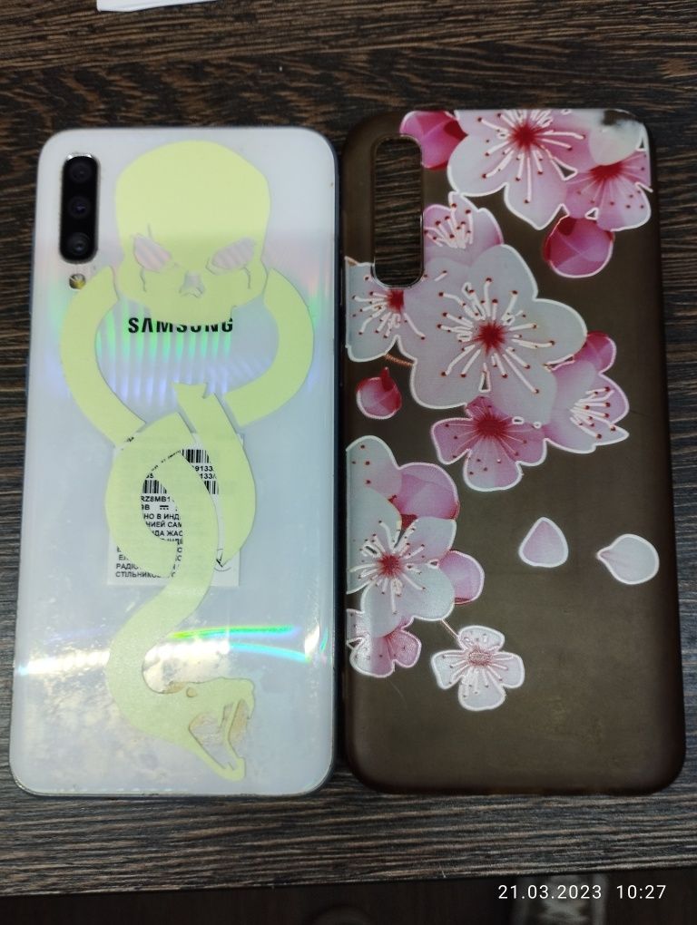 Продаётся телефон Samsung A50