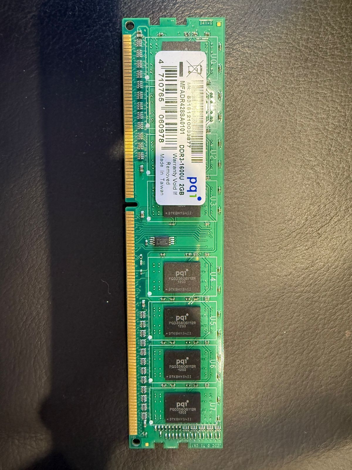 Продам 4 плашки оперативной памяти DDR3