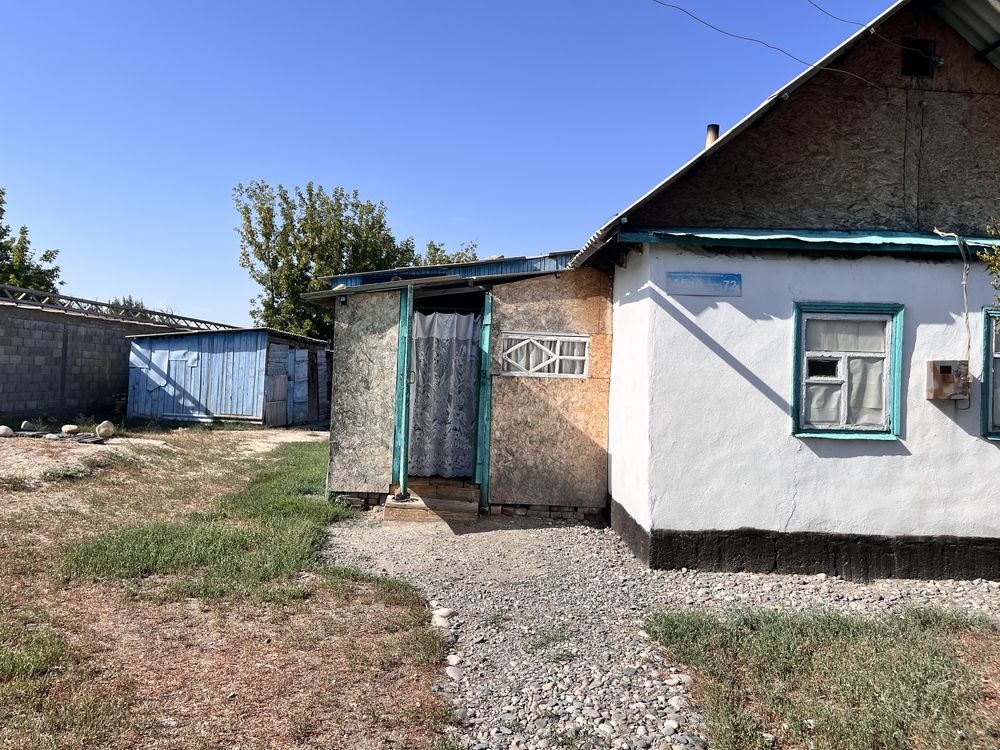 Бақтыбай ауылында үй сатылады. Жері үлкен. 24 сотый.