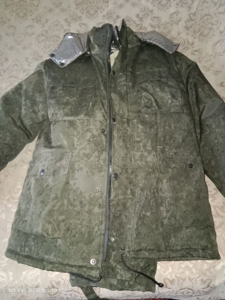Продам зимний костюм