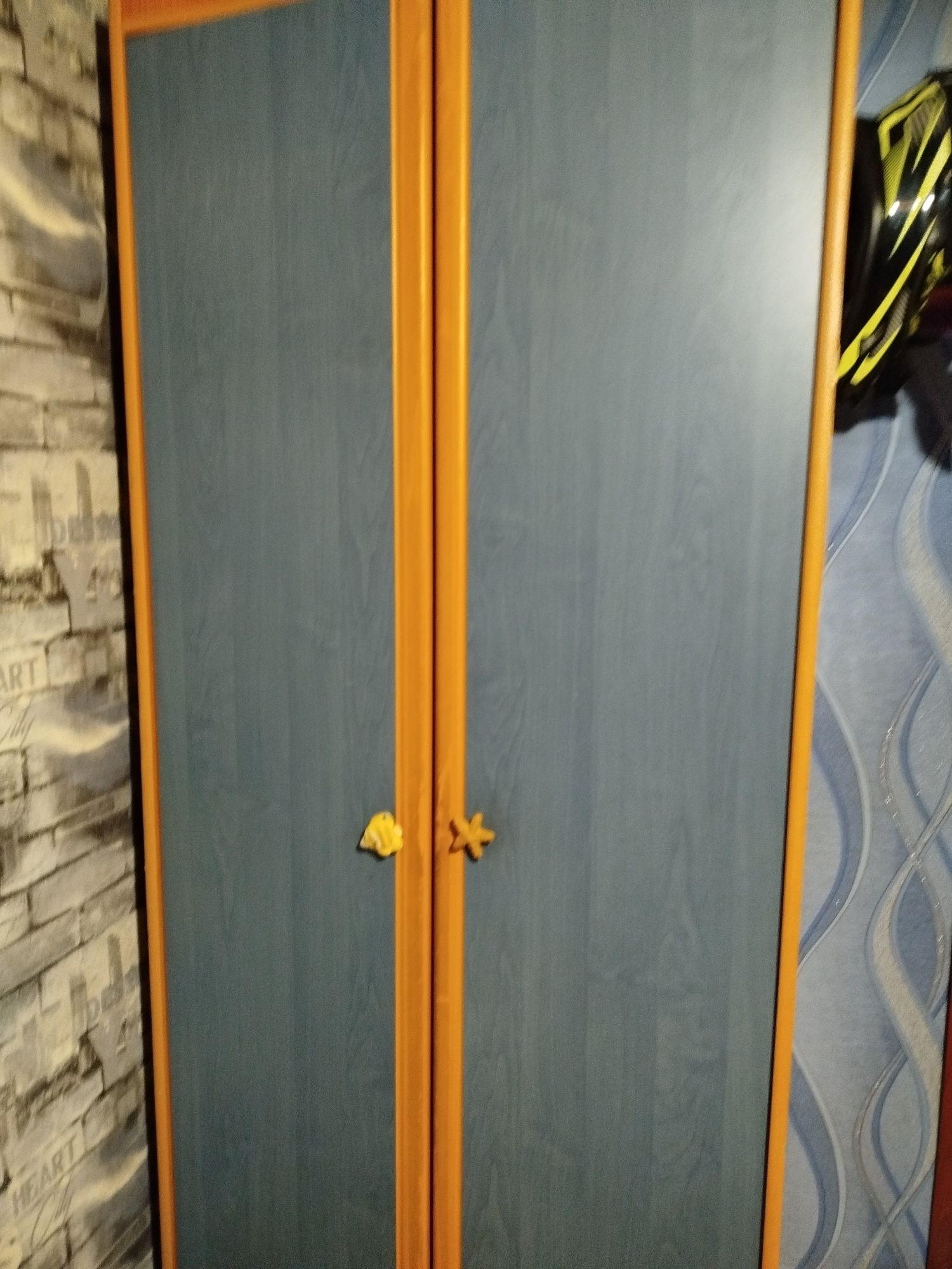 Продам шкаф и горку