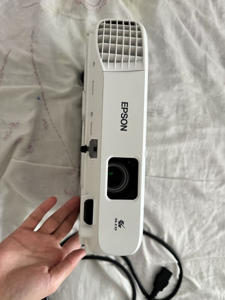 Проектор epson eb-w06