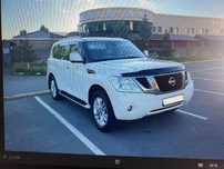 Продам Nissan Patrol 2011 год