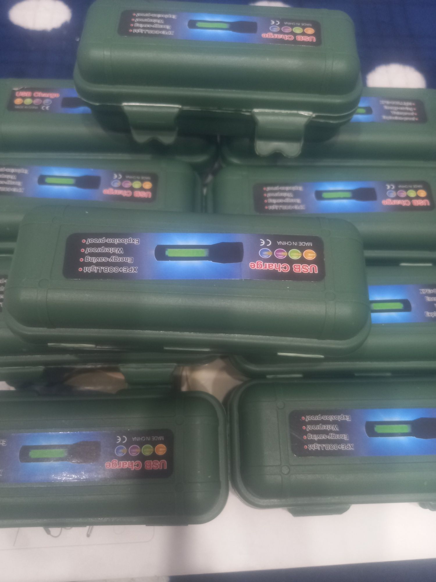 Продам новые фонарики