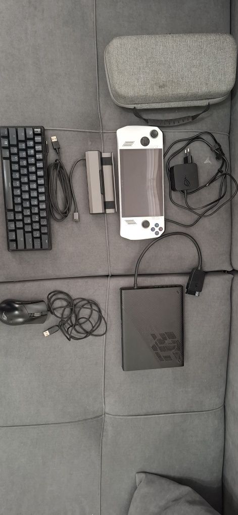 Asus rog ally 32Gb ram+XG mobile rx6850m xt
