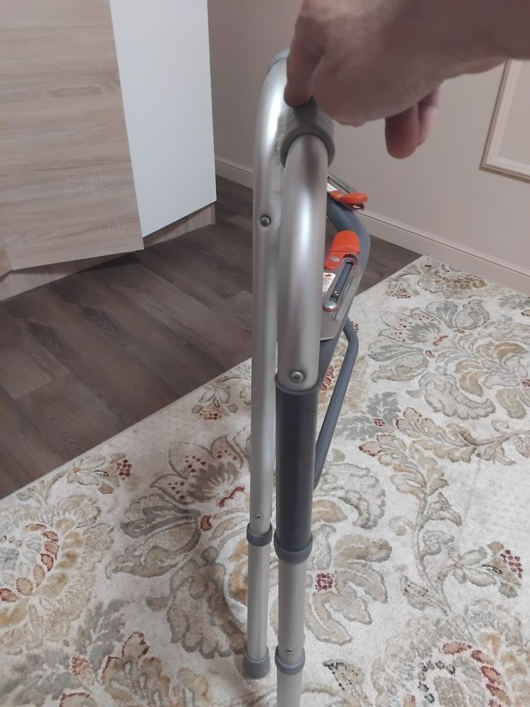 Ходунки для взрослых