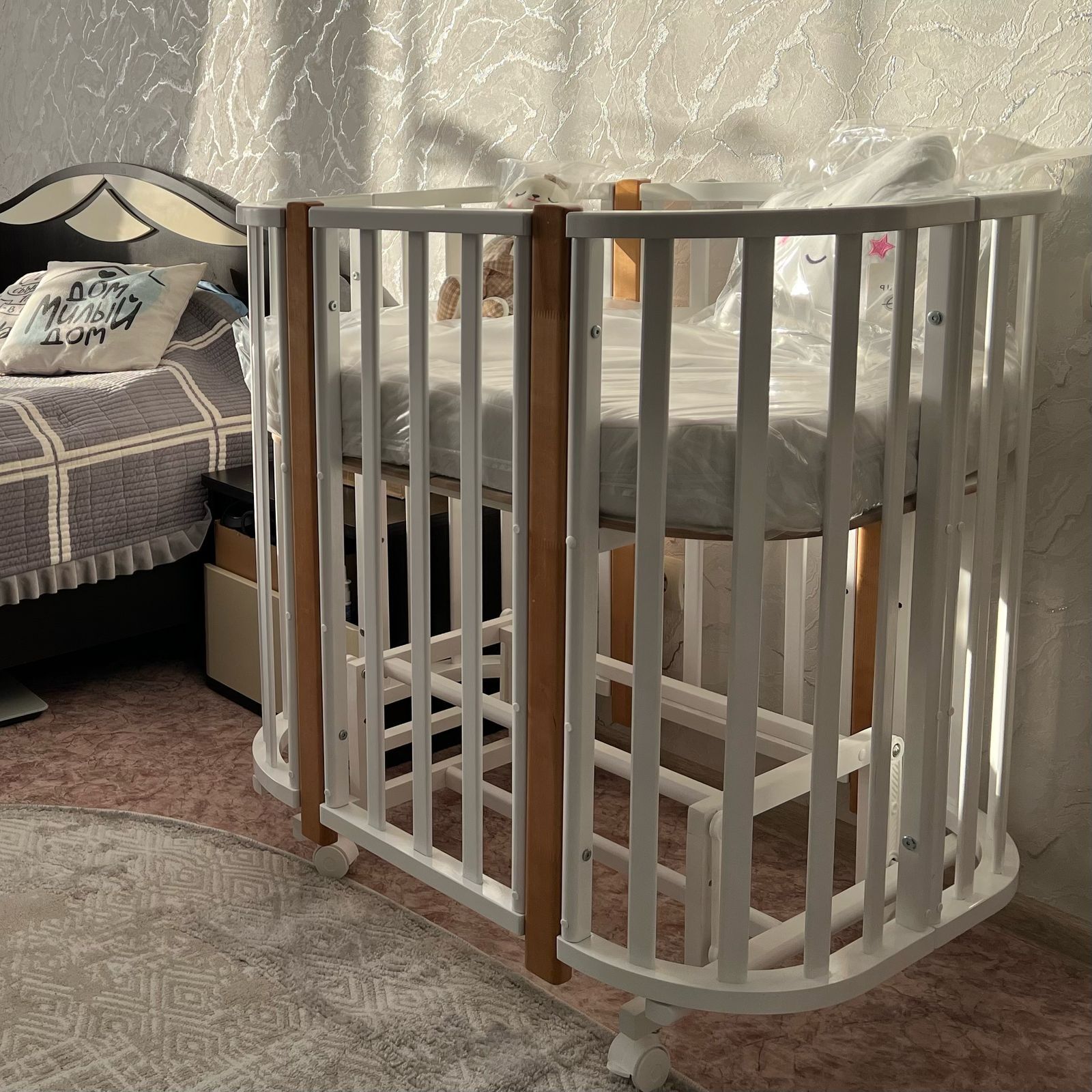Продам детскую кроватку 3в1
