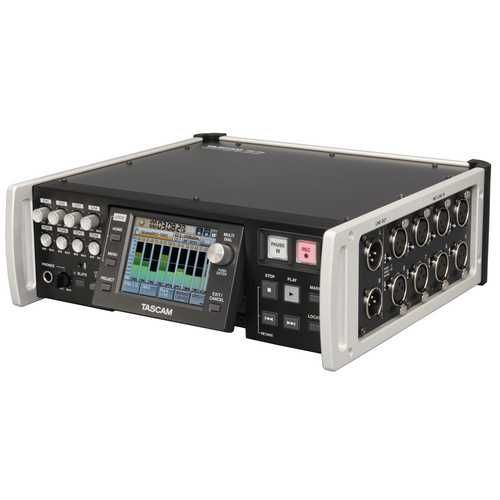 аудиорекордер Tascam HS-P82 и сумку Porta Brace AR-P82