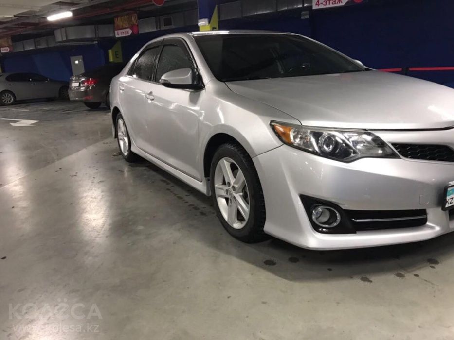Бампер на Toyota camry 50 USA SE/ Тойота Камри 50 СЕ