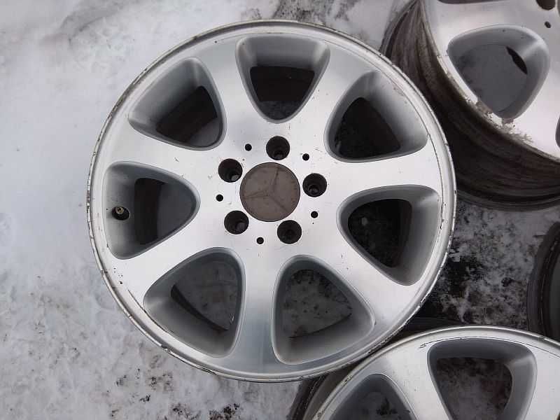 Продам оригинальные разноширокие диски R16 на автомашину Мерседес