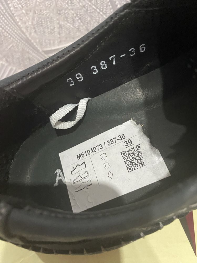 Продам Мокасины