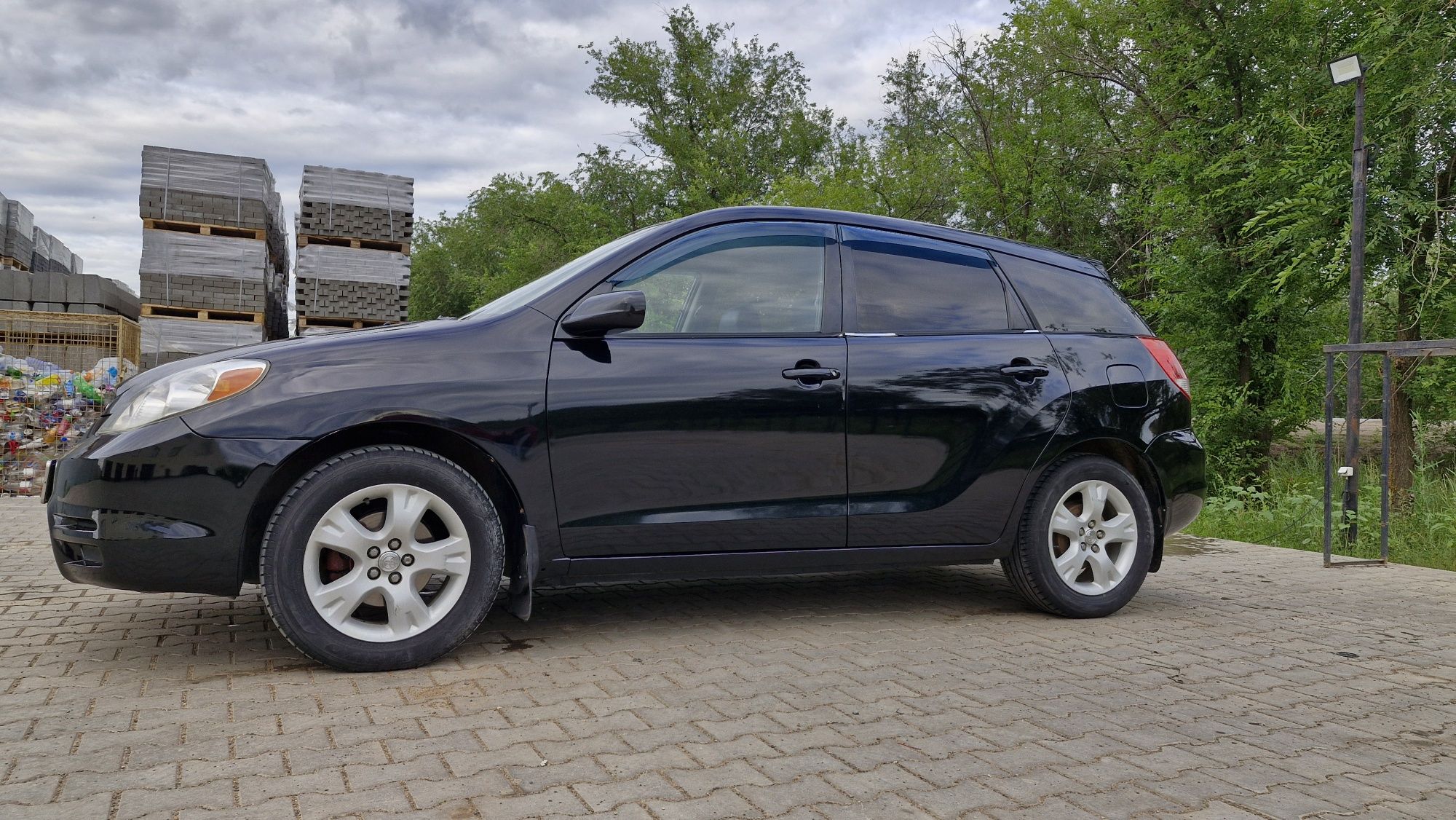 Продам автомобиль TOYOTA