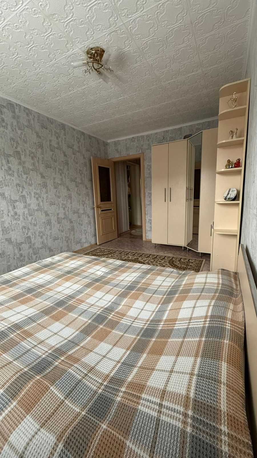 Продам мебель- мягкую, корпусную.