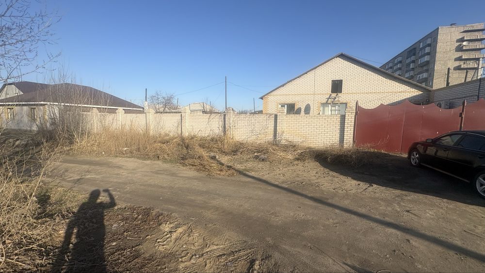 продам участок 20 соток с домом