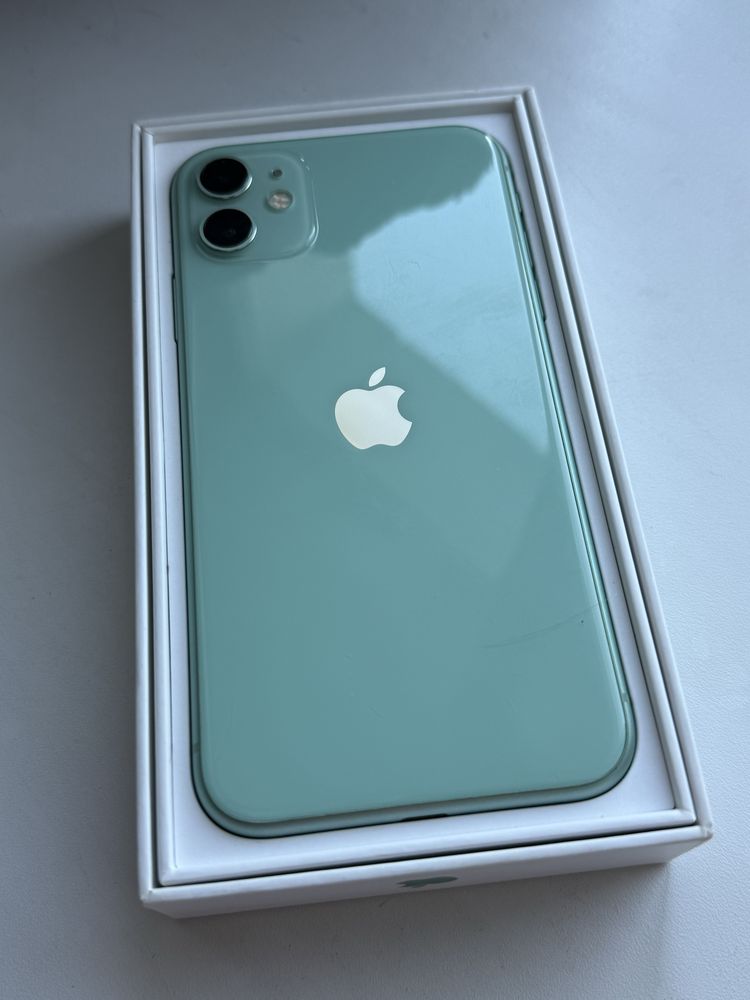 Продается iPhone 11 (128 гб)!