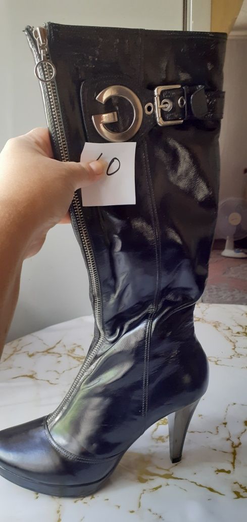 Продам сапоги.осенние,кожа.новые