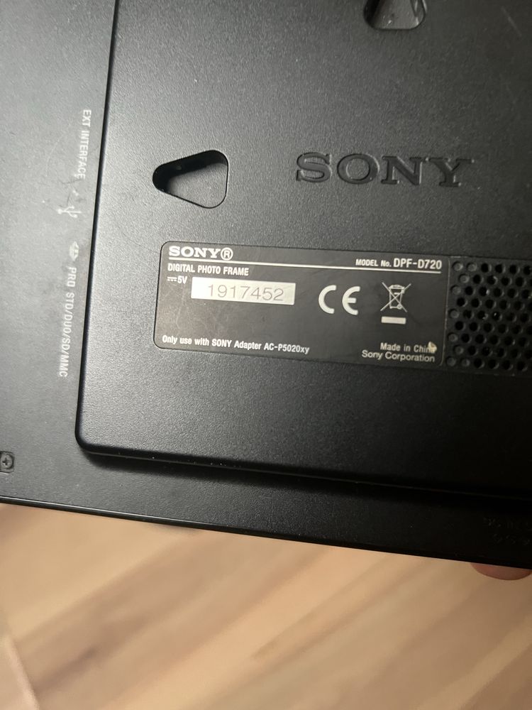 Цифровые фоторамки Sony