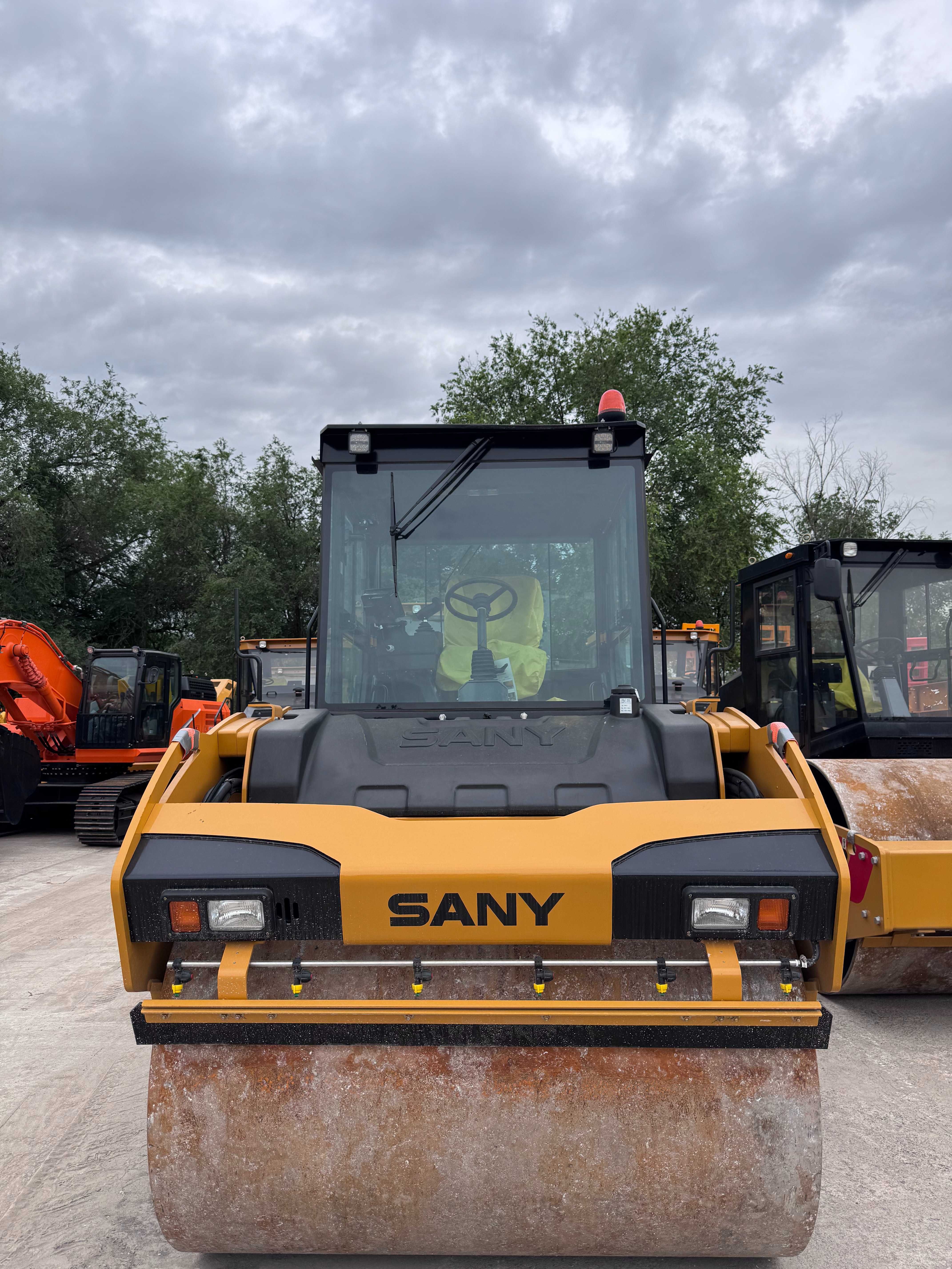 Дорожный каток Sany STR100C-8C 2025 г.