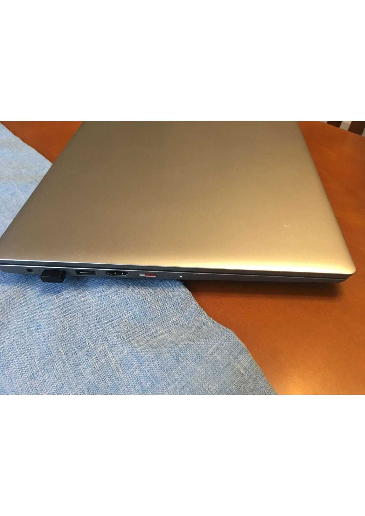 Ноутбук Lenovo, в отл. состоянии, корп. алюминиевый.