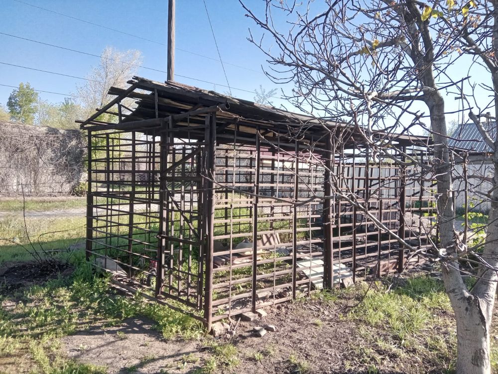 Гараж железный