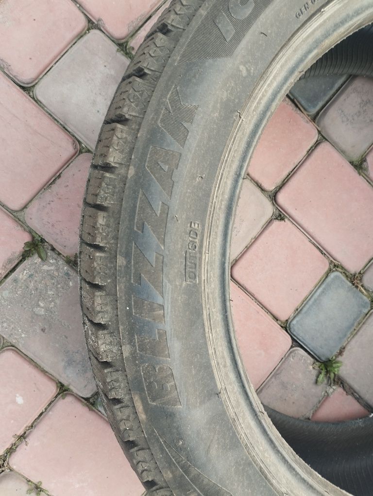 Bridgestone blizzak 255/45/18 зима одна шина липучка
