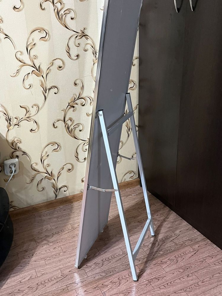 Напольное зеркало 160см