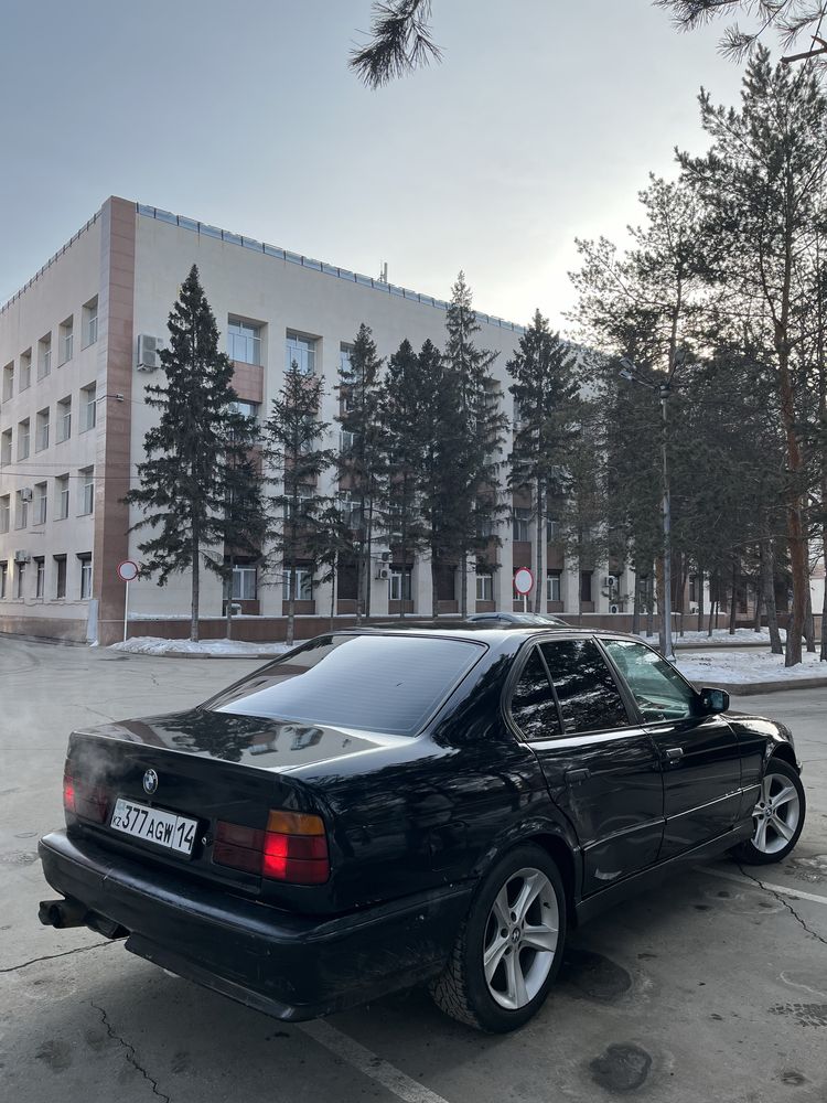 Бмв е34