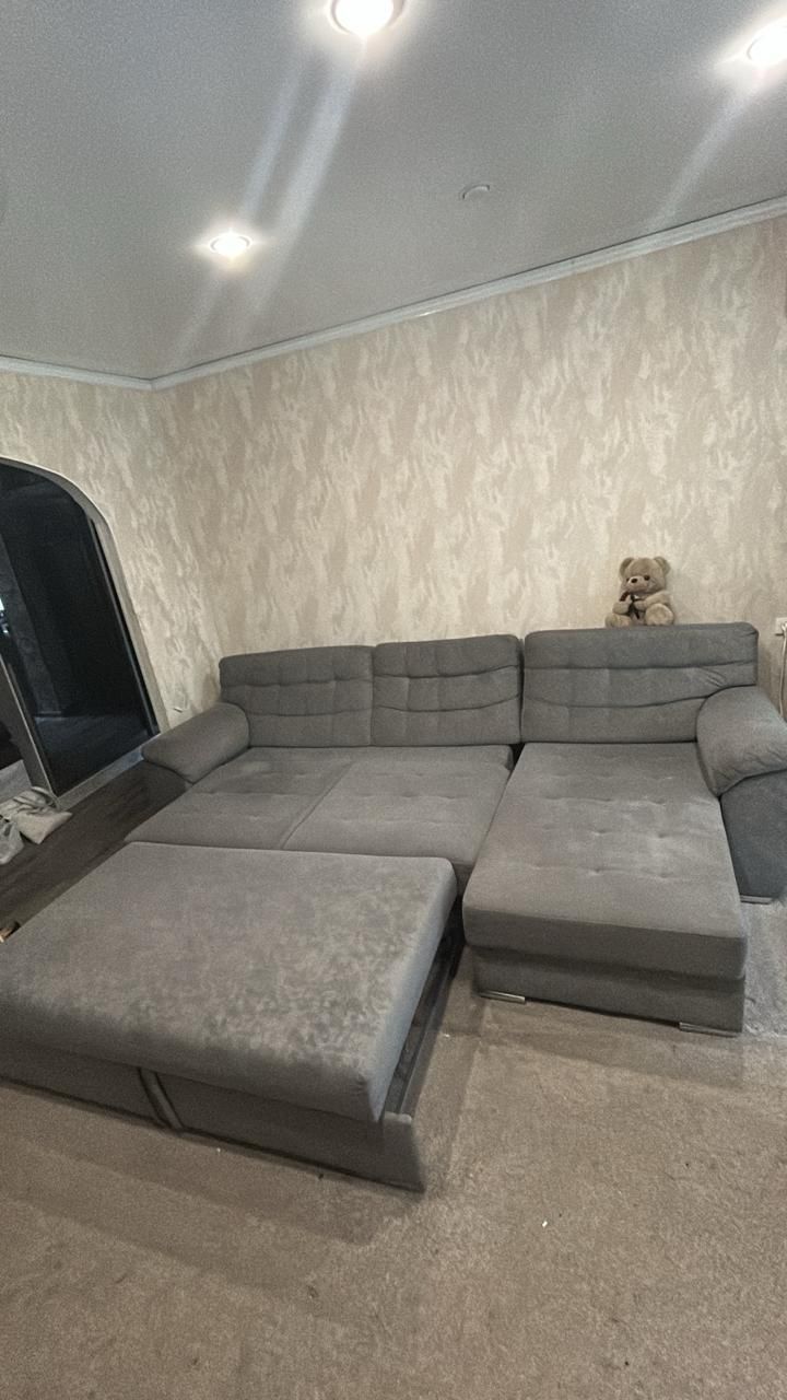 Диван б/у состояние хорошее брал 770к