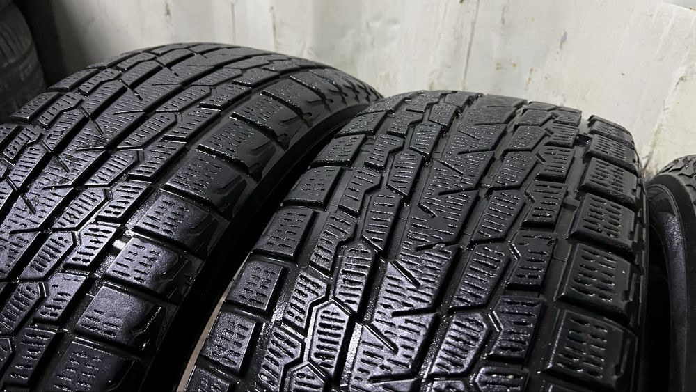 Зимние шины Yokohama iceGuard G075 235/55 R19 | 3 штуки