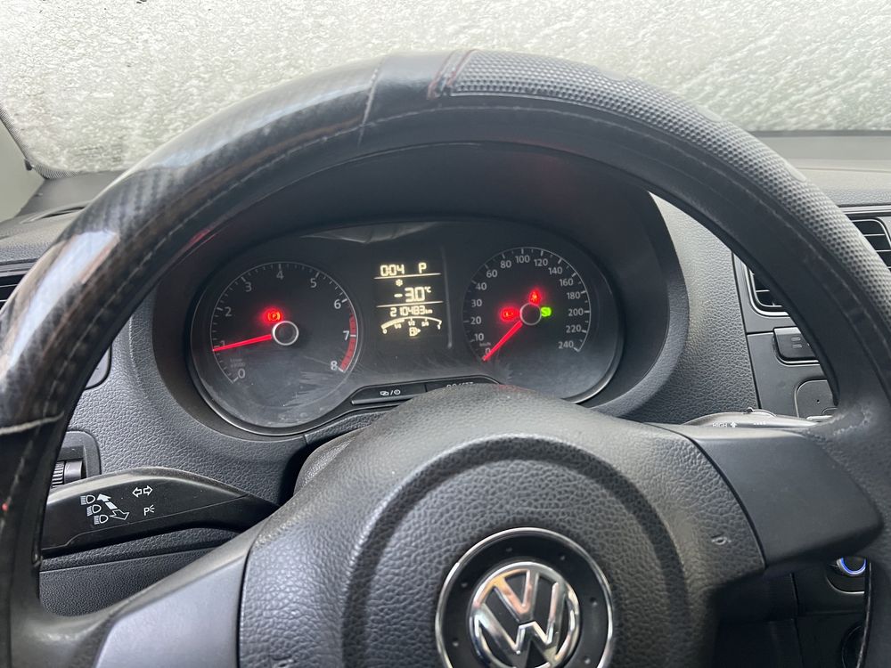 Volkswagen поло