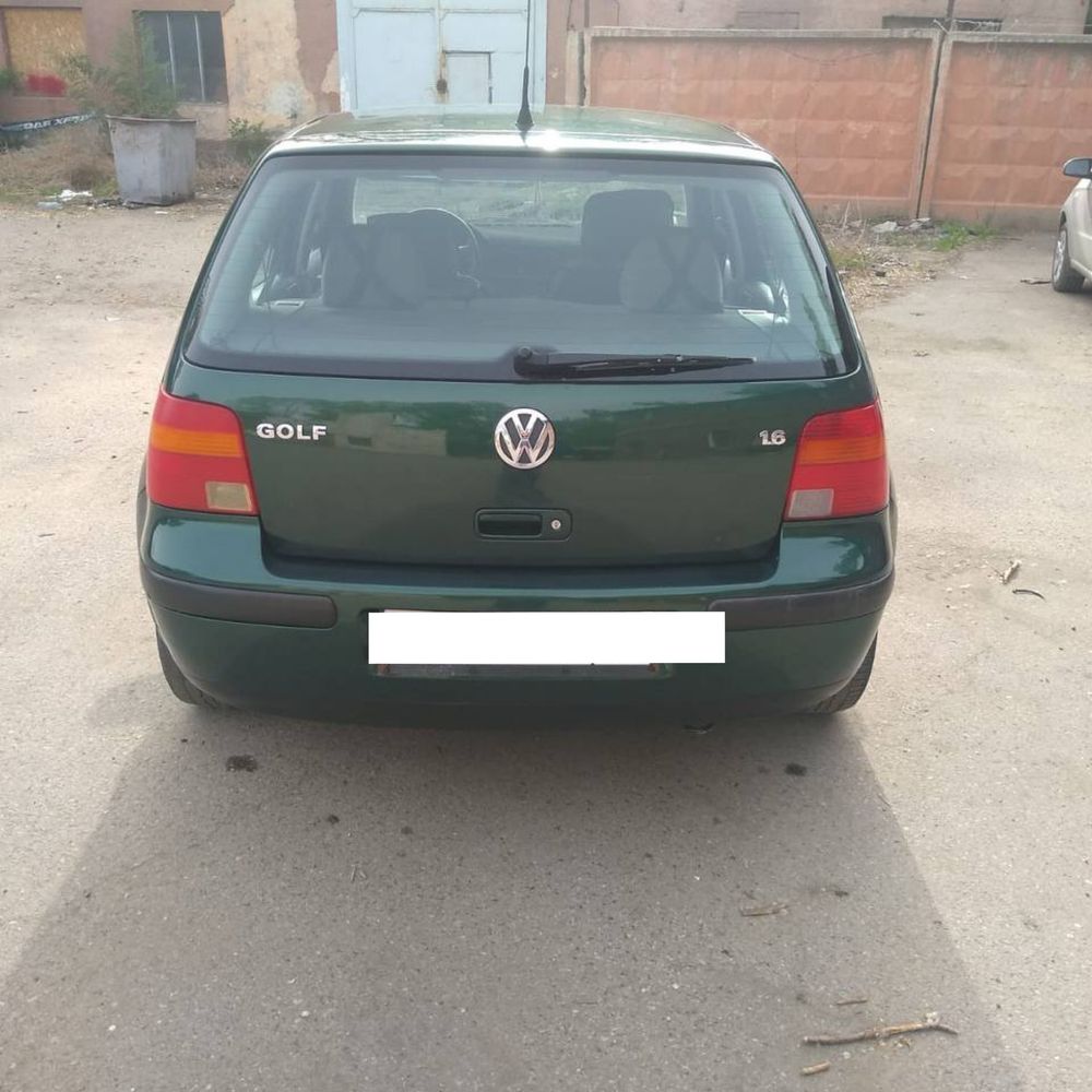 Продается Golf 4