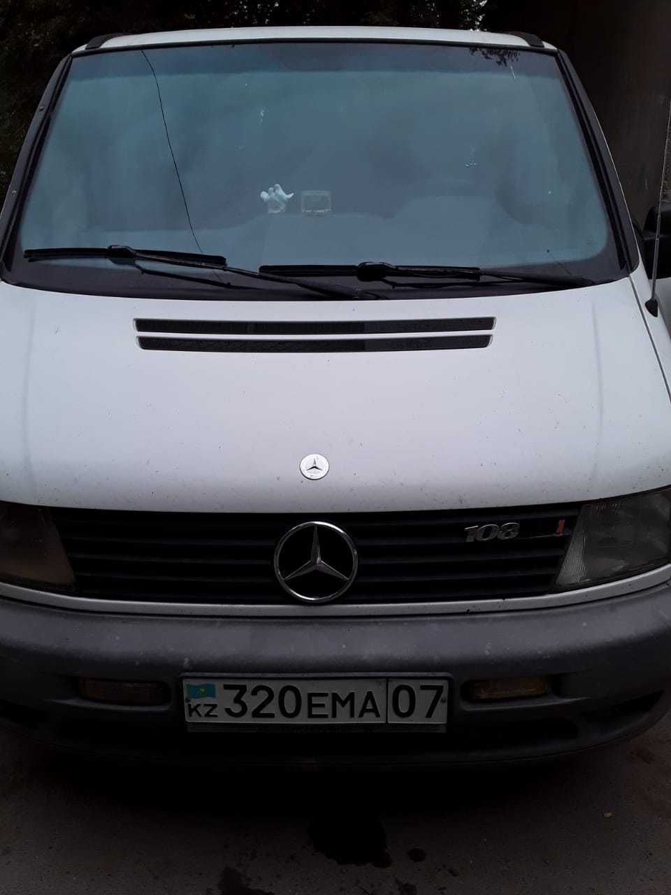 Продам минивэн "Mercedec vito"