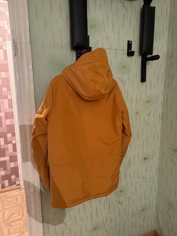 Продам куртку фирменная