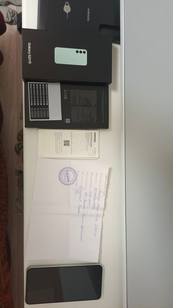 Продам Samsung S23 Fе