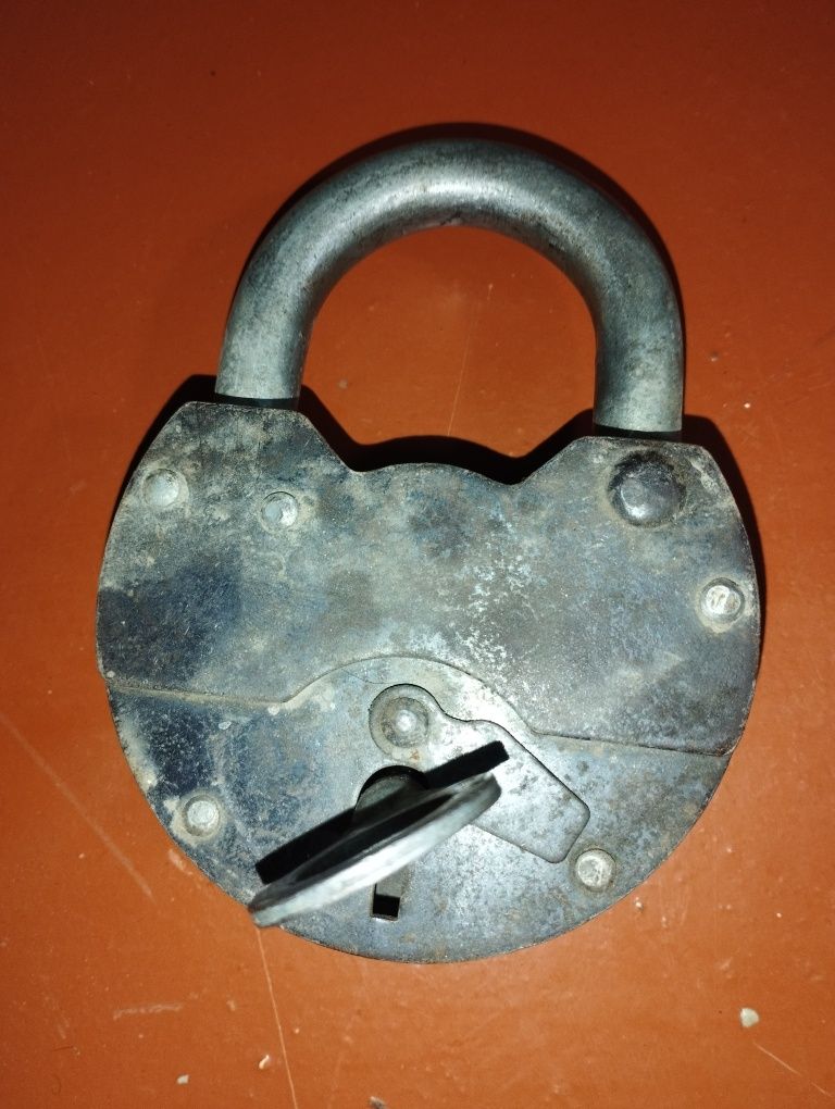 Продам советский замок