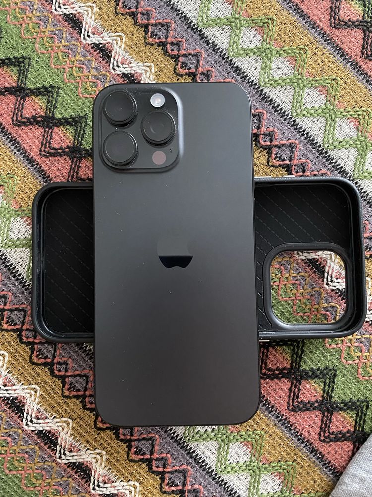 Iphone 16 pro max с гарантией