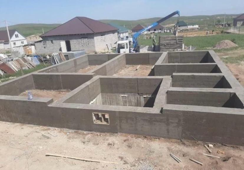 Заливка фундамента с опалубкой (апалка) бригадой опытных строителей