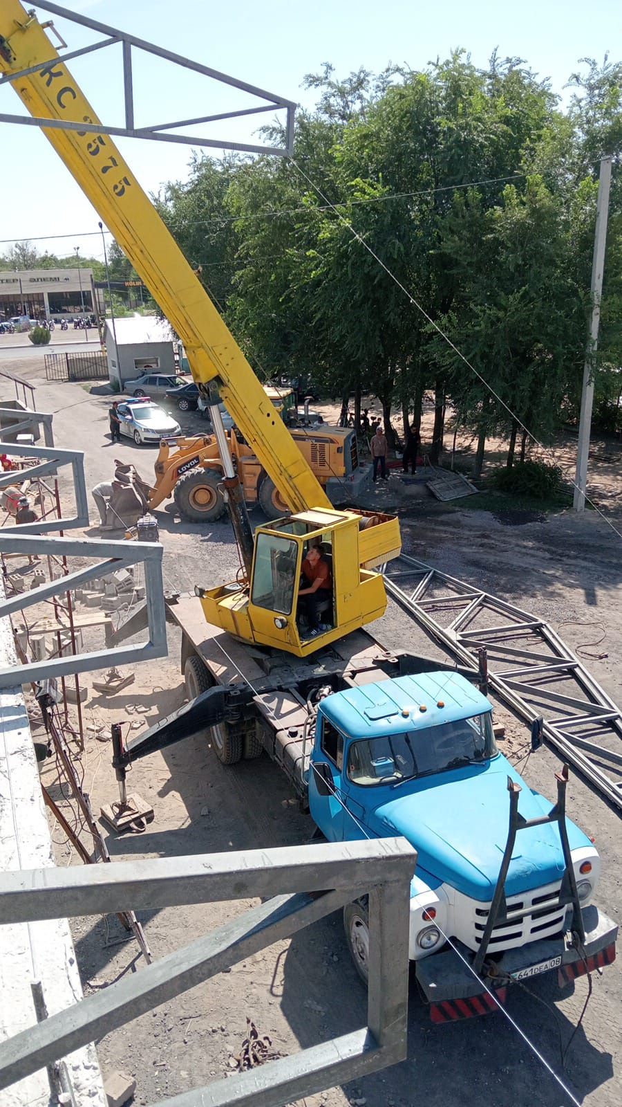 Продам автокран гя133