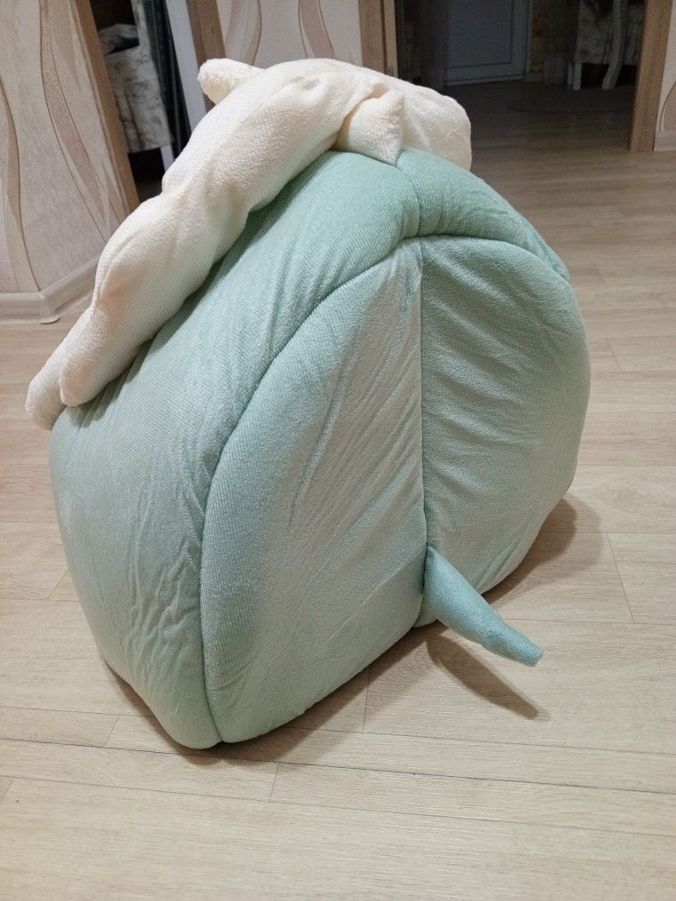 Лежанка для кошки, котят большая