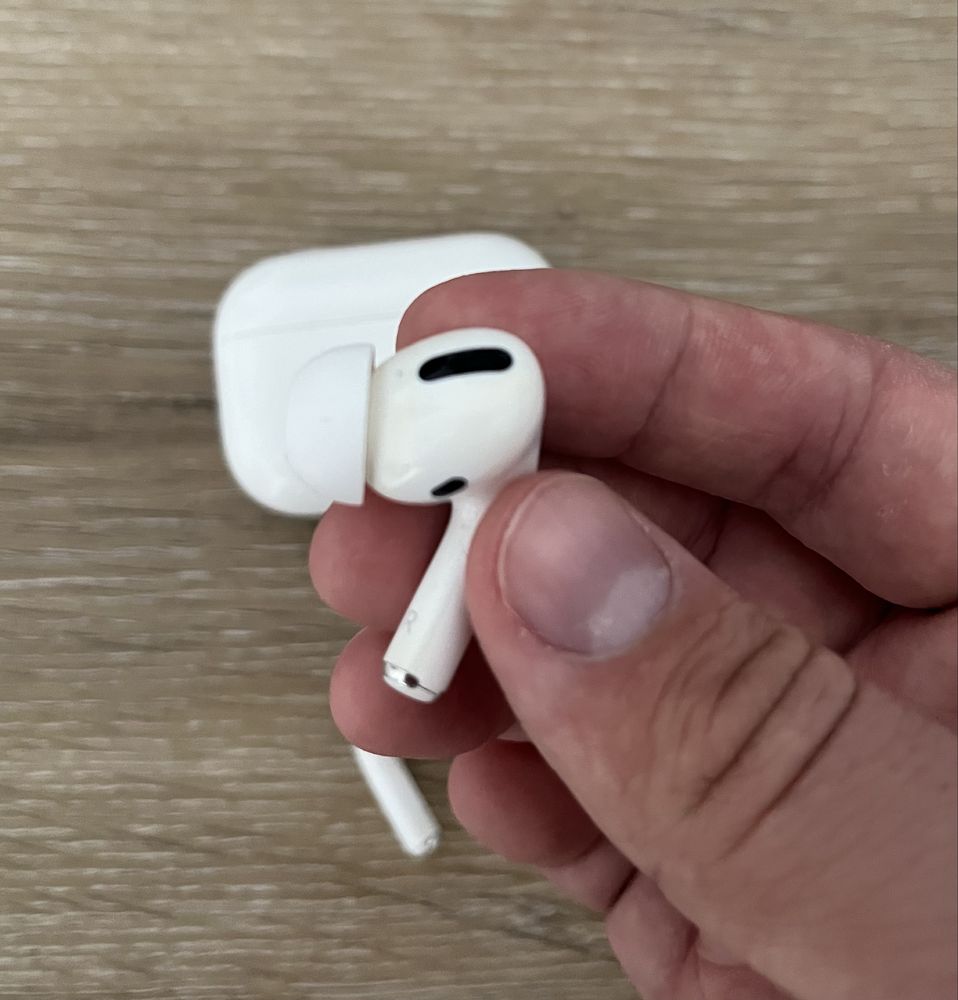 Apple AirPods Pro оригинал