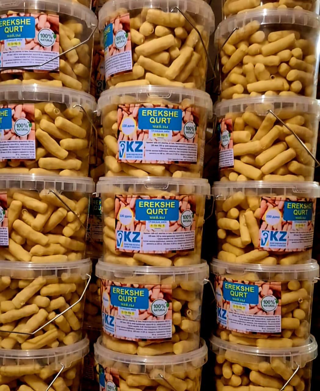 Курт из верблюжьего и коровьего молока