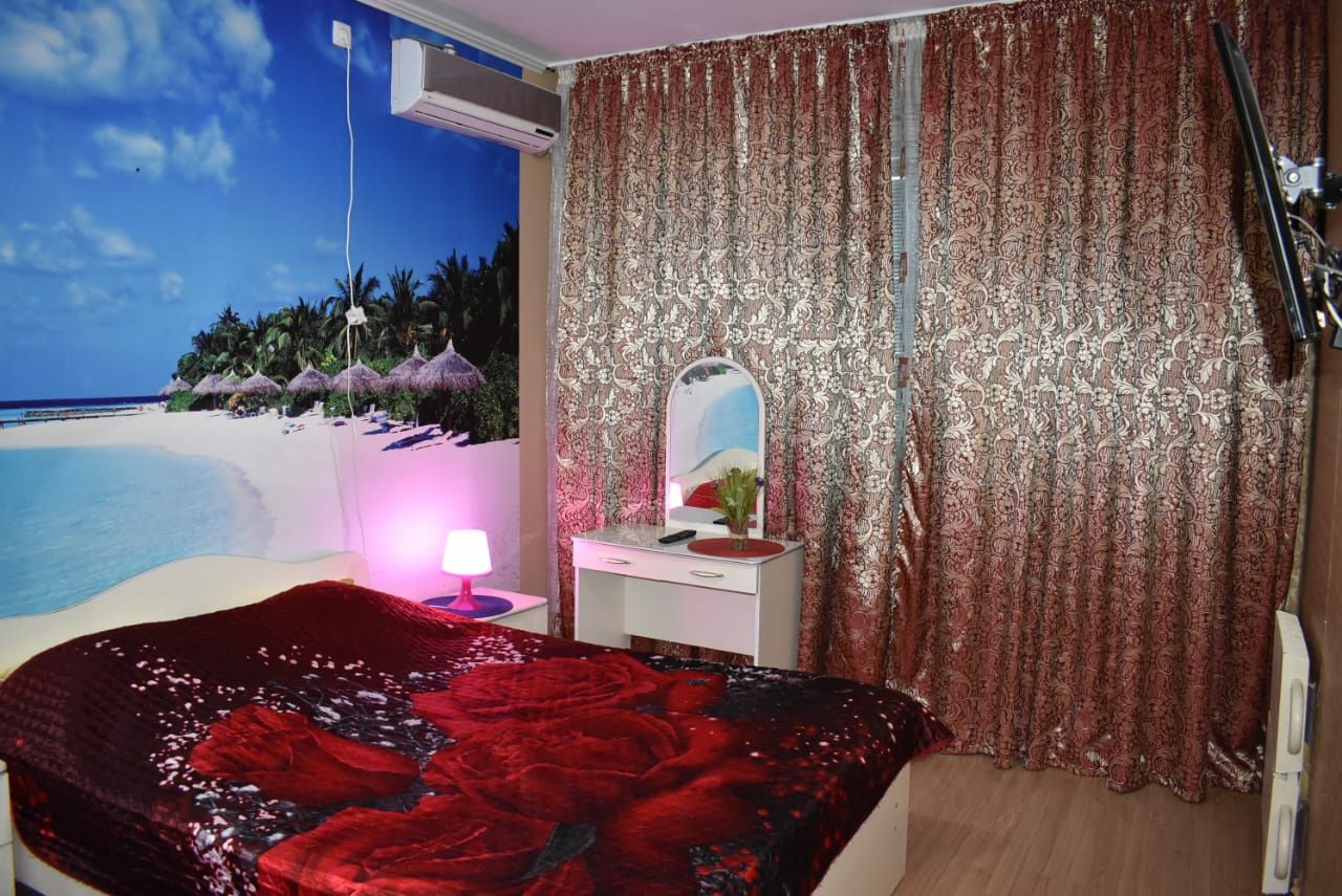 Продаю 2кв 7мкр16п/д, центр,море,сквер
