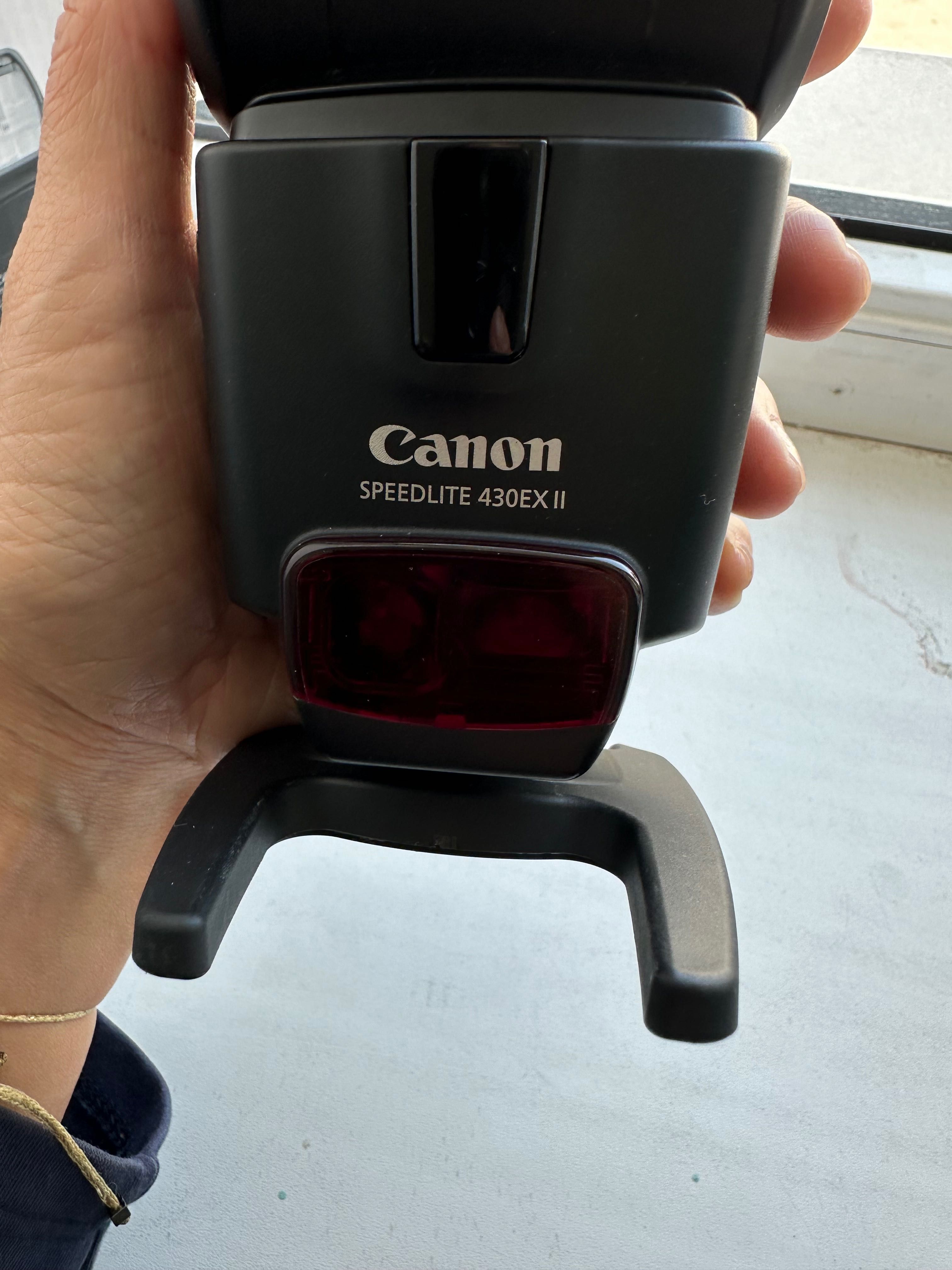 Продам вспышку Canon Speedlite 430EX II