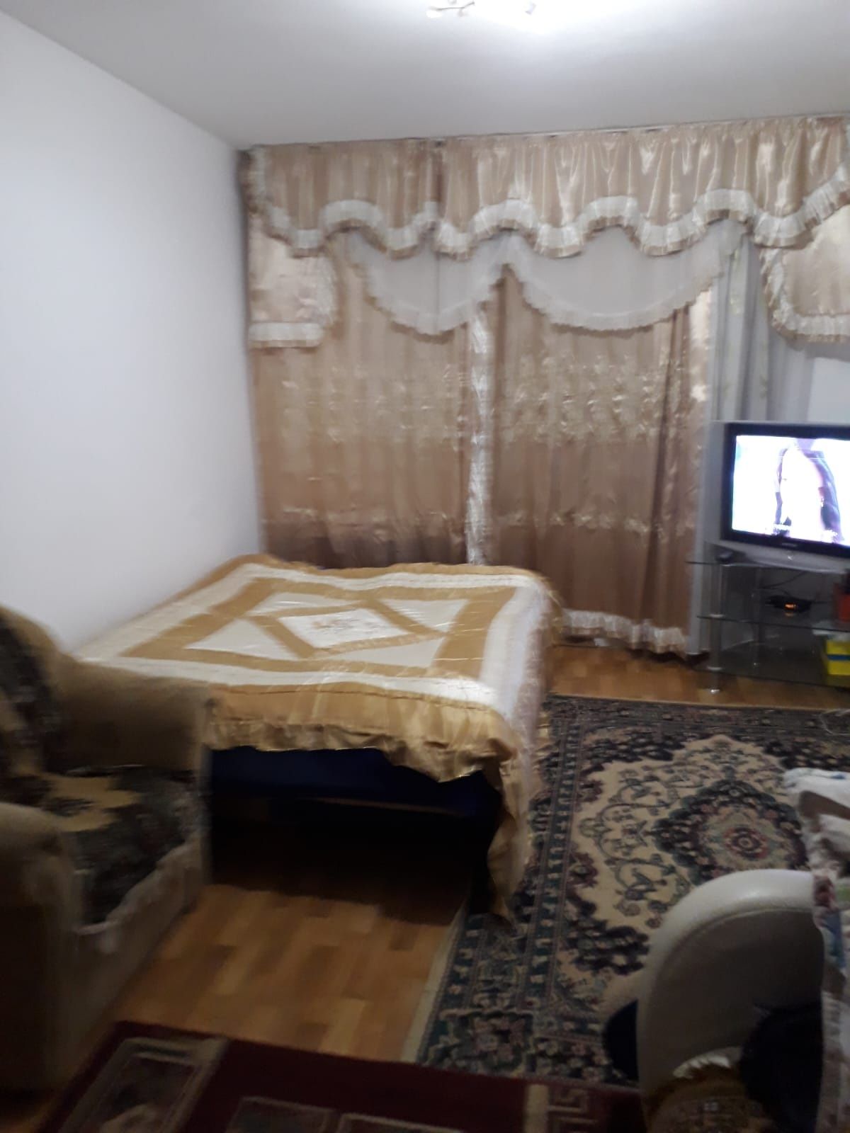 Сдаётся 1 ком квартира посуточно